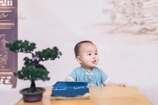 借卵生子咨询宝宝发烧可以洗澡吗